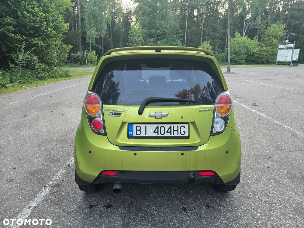 Chevrolet Spark 1.0 Base - 5