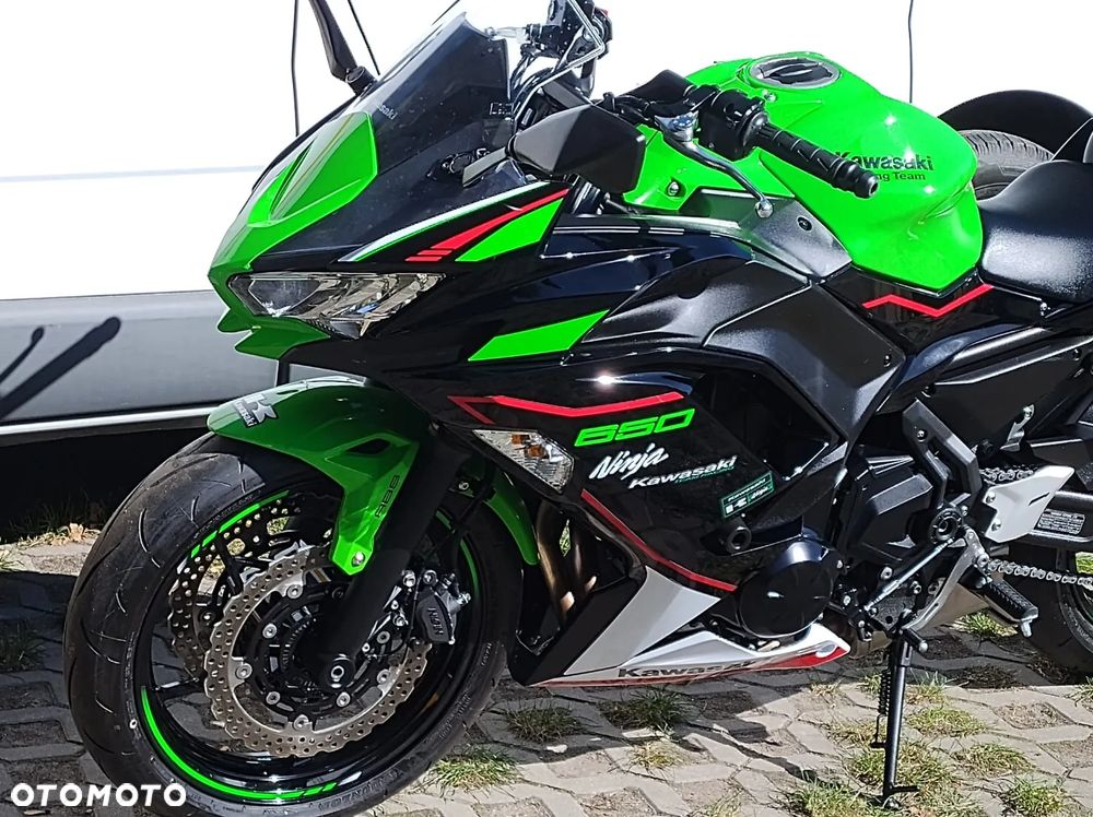 Kawasaki Ninja - 16