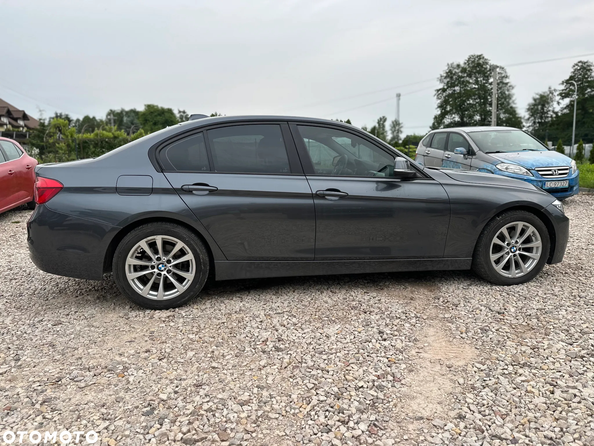 BMW Seria 3 320i - 4