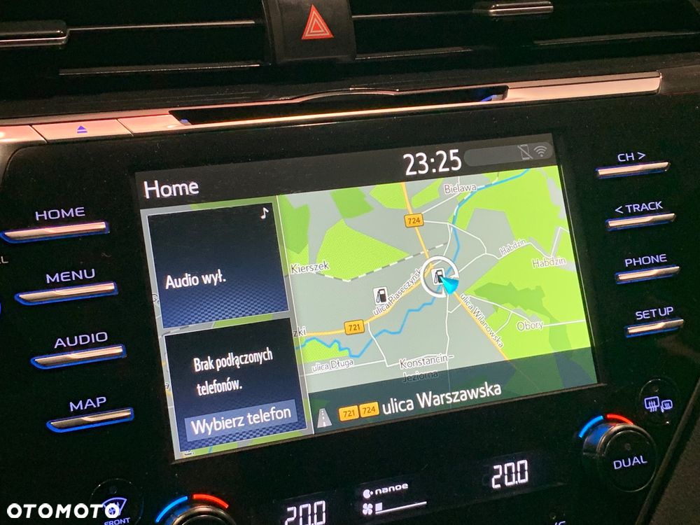 Toyota Camry 2019