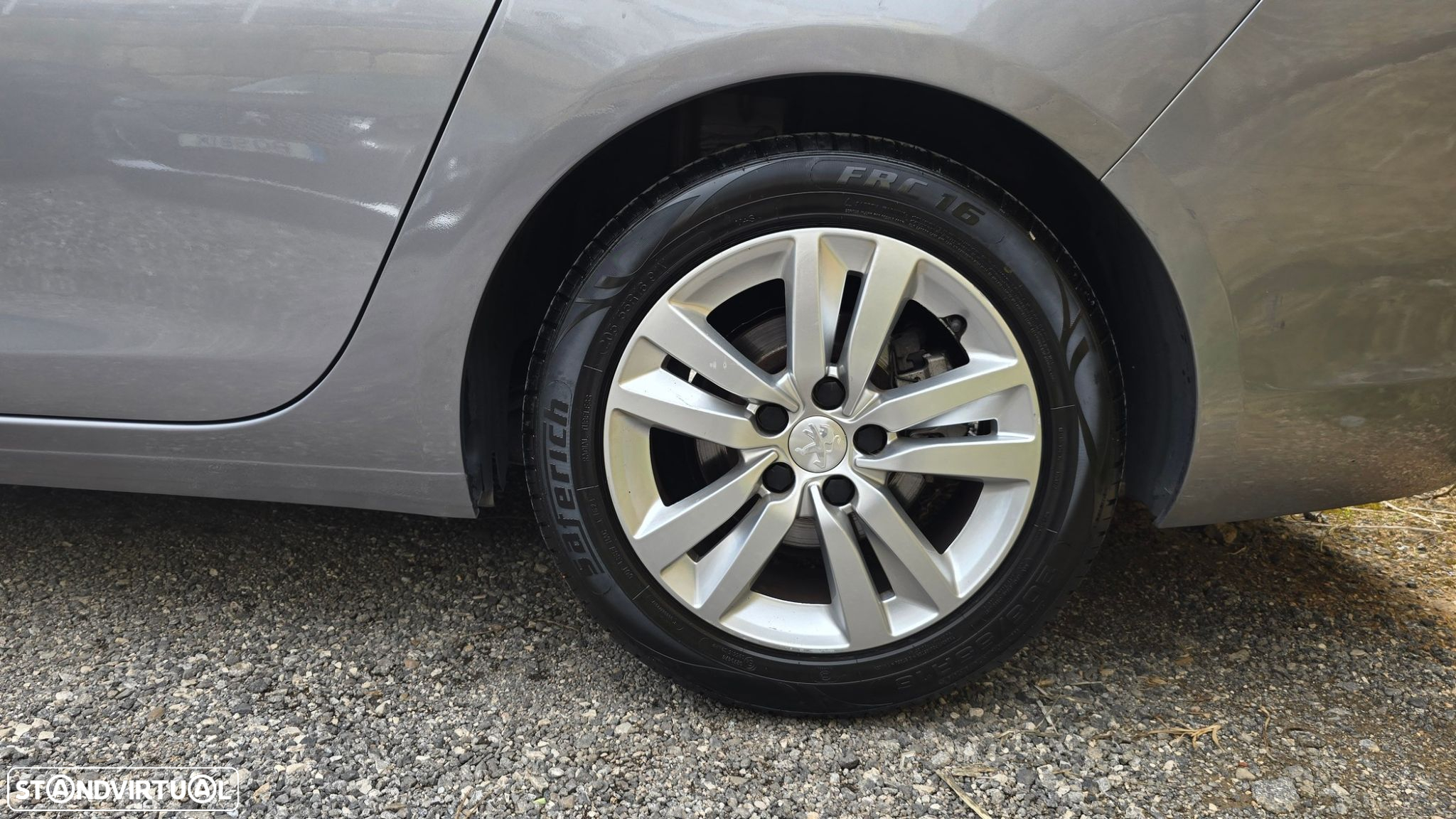 Peugeot 308 SW 1.6 BlueHDi Active - 54