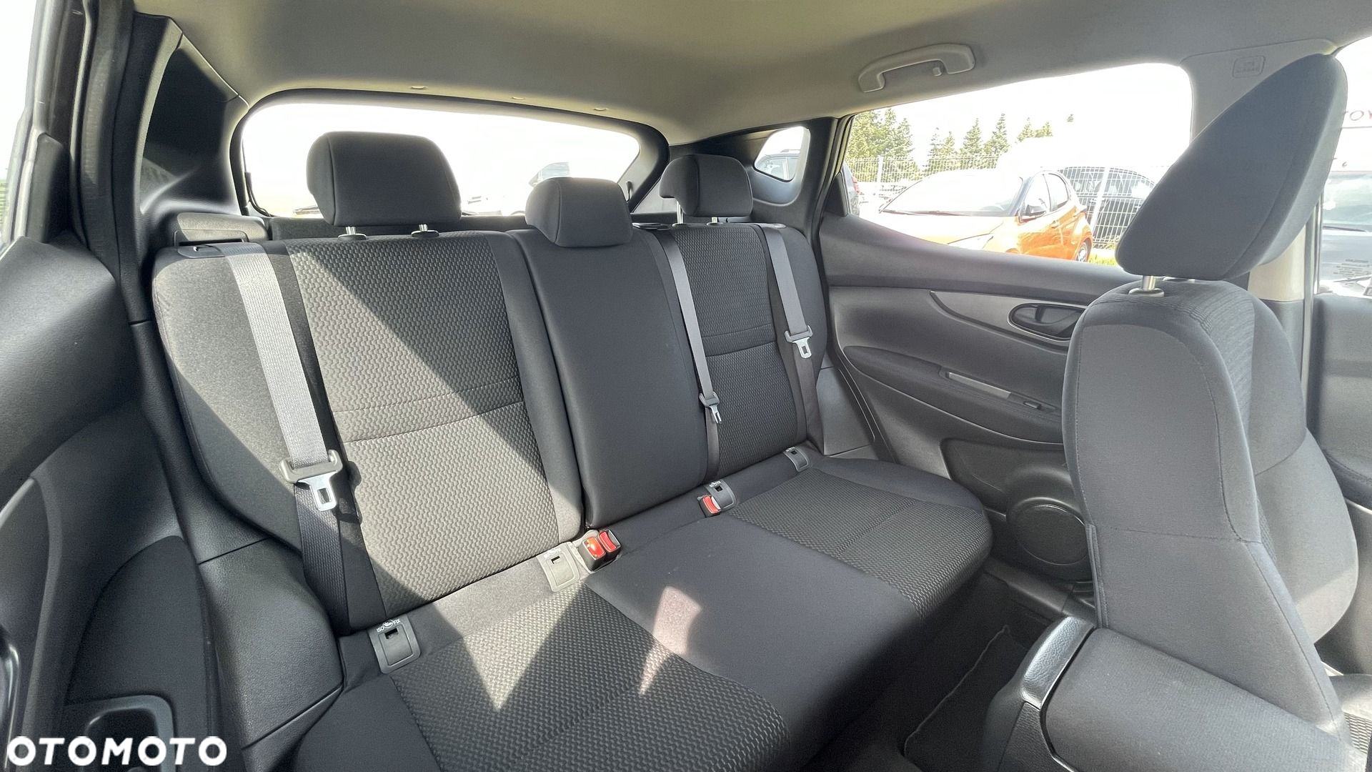 Nissan Qashqai 1.2 DIG-T Visia - 11