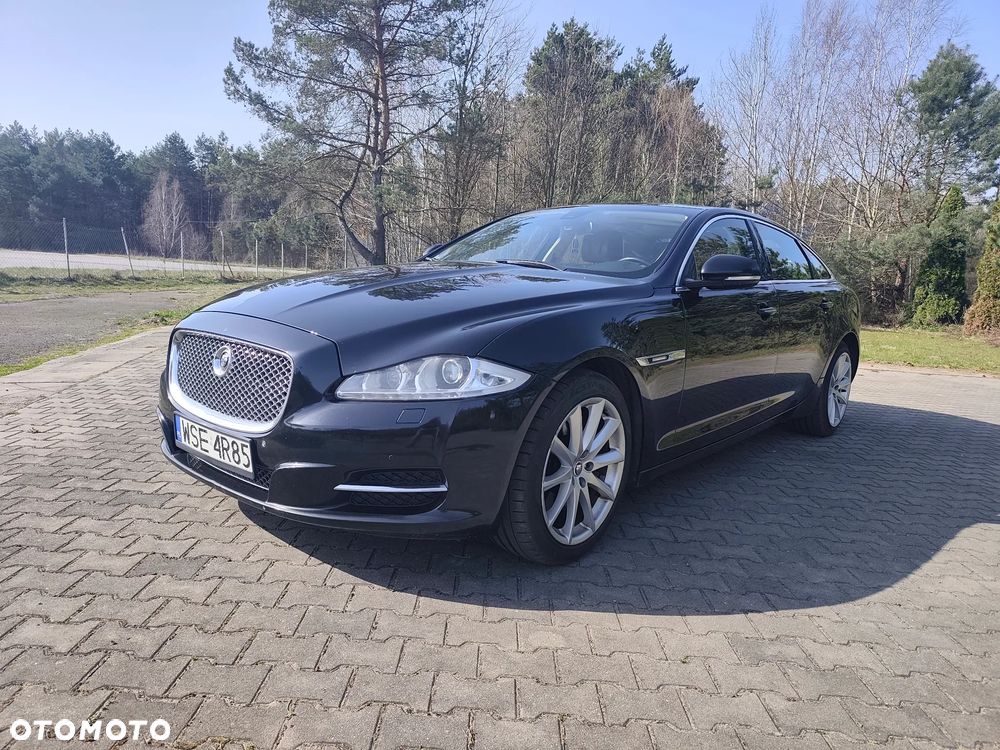 Jaguar XJ 3.0 D V6 LWB Portfolio - 26