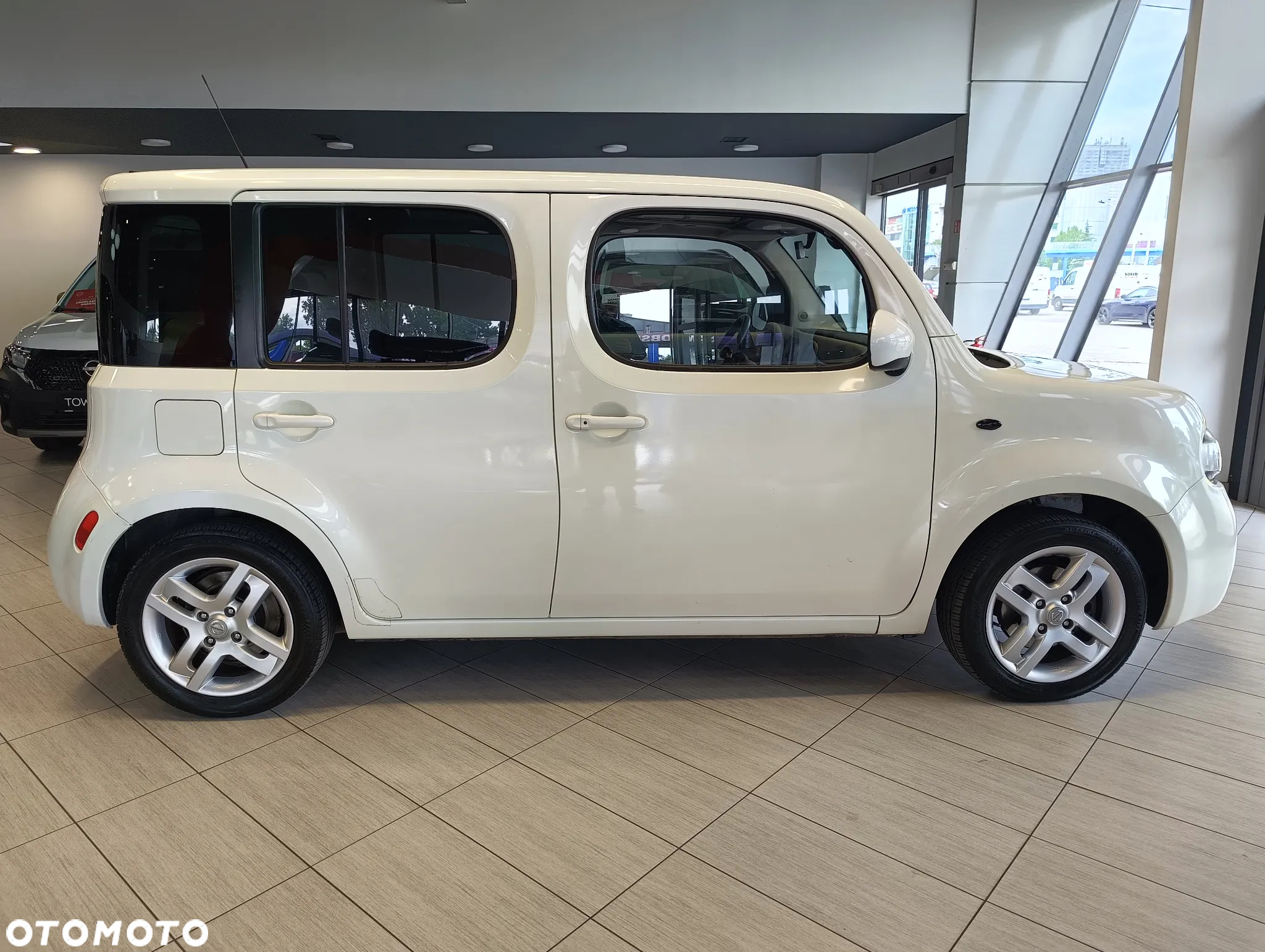 Nissan Cube 1.6 - 6