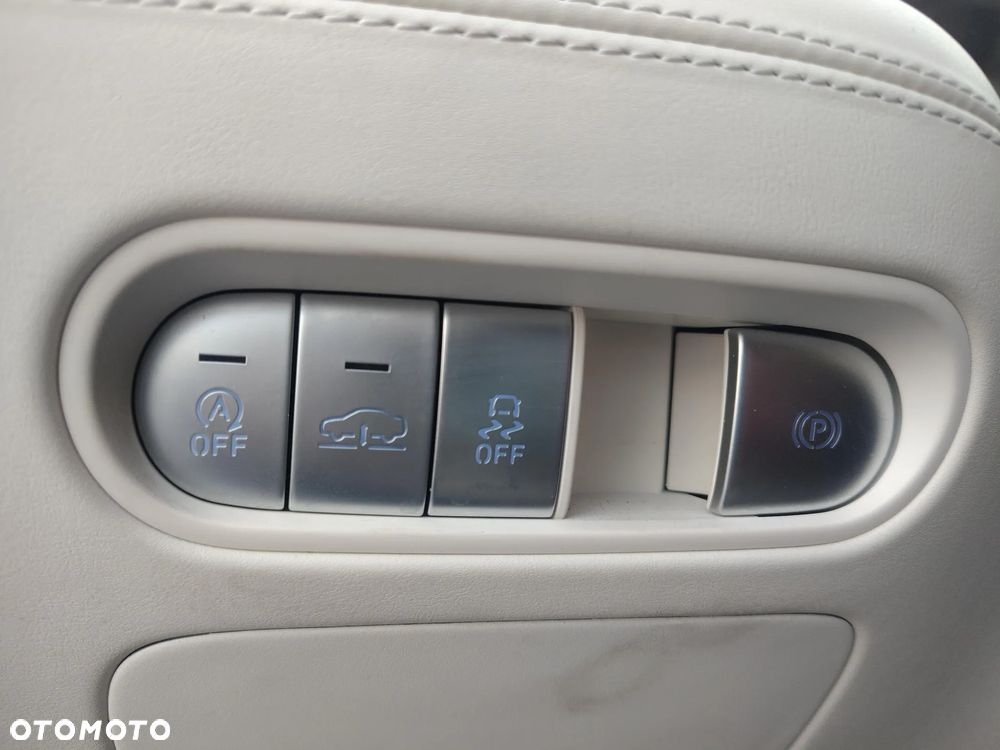 Genesis G90 3.5T V6 AT8 SWB 5-Sitzer Luxury - 10