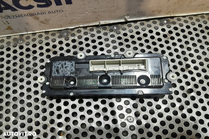 Comanda clima 746775-32 746775-32 Volkswagen VW Passat B6 [2005 - 201 - 3
