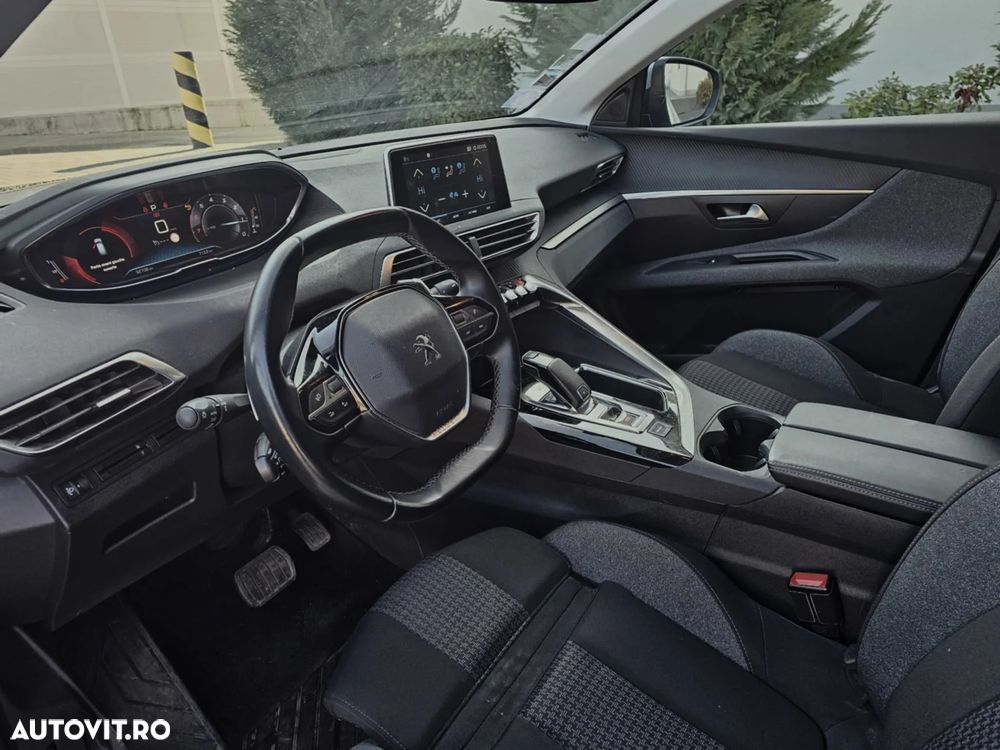 Peugeot 3008 BlueHDi 130 Stop & Start EAT8 Allure - 9