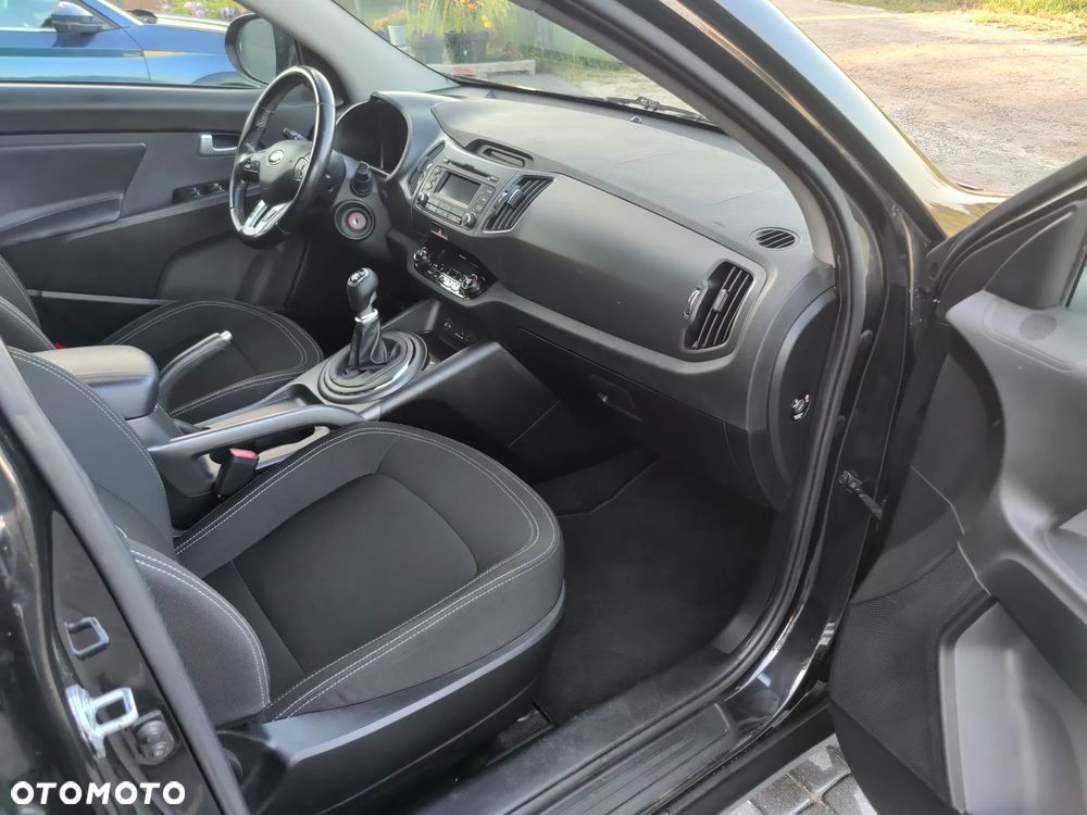 Kia Sportage - 16