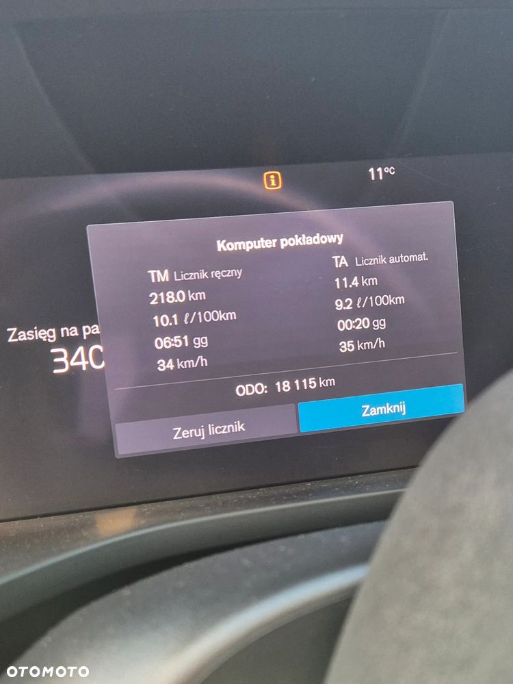 Volvo XC 60 B5 B AWD Plus Dark - 28