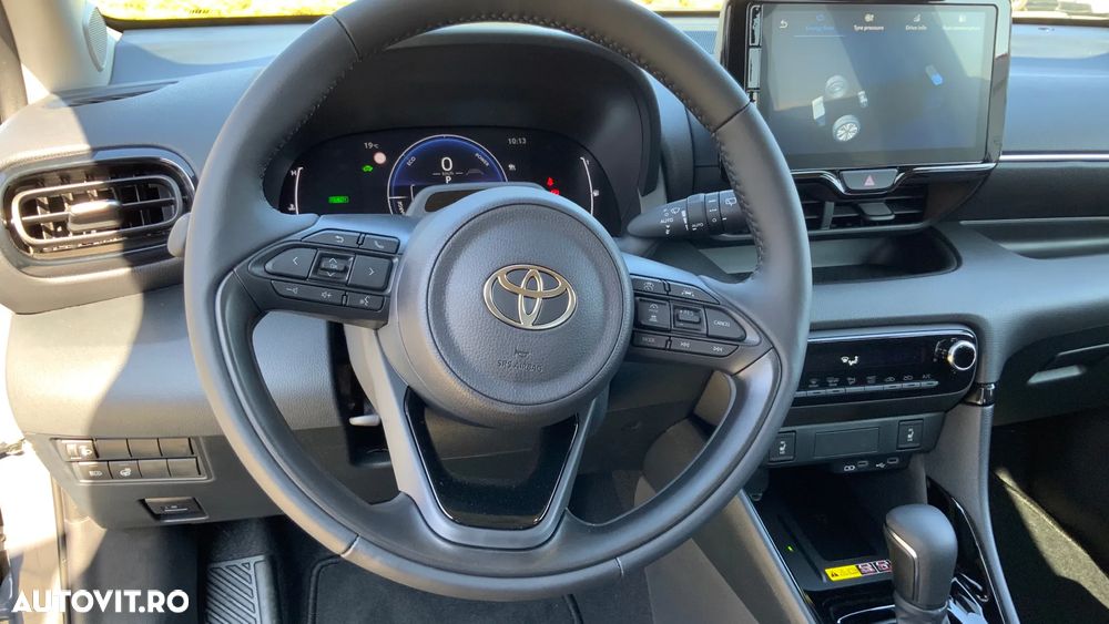 Toyota Yaris 1.5 116 CP HEV Dynamic - 9