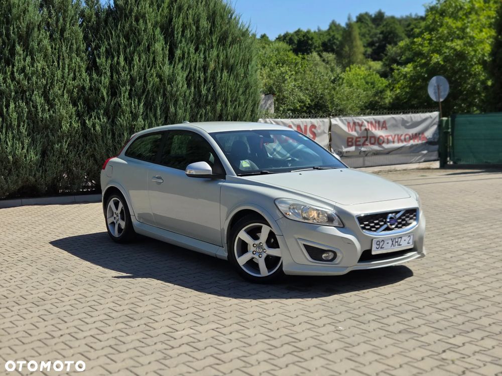 Volvo C30 D2 DRIVe R-Design - 11