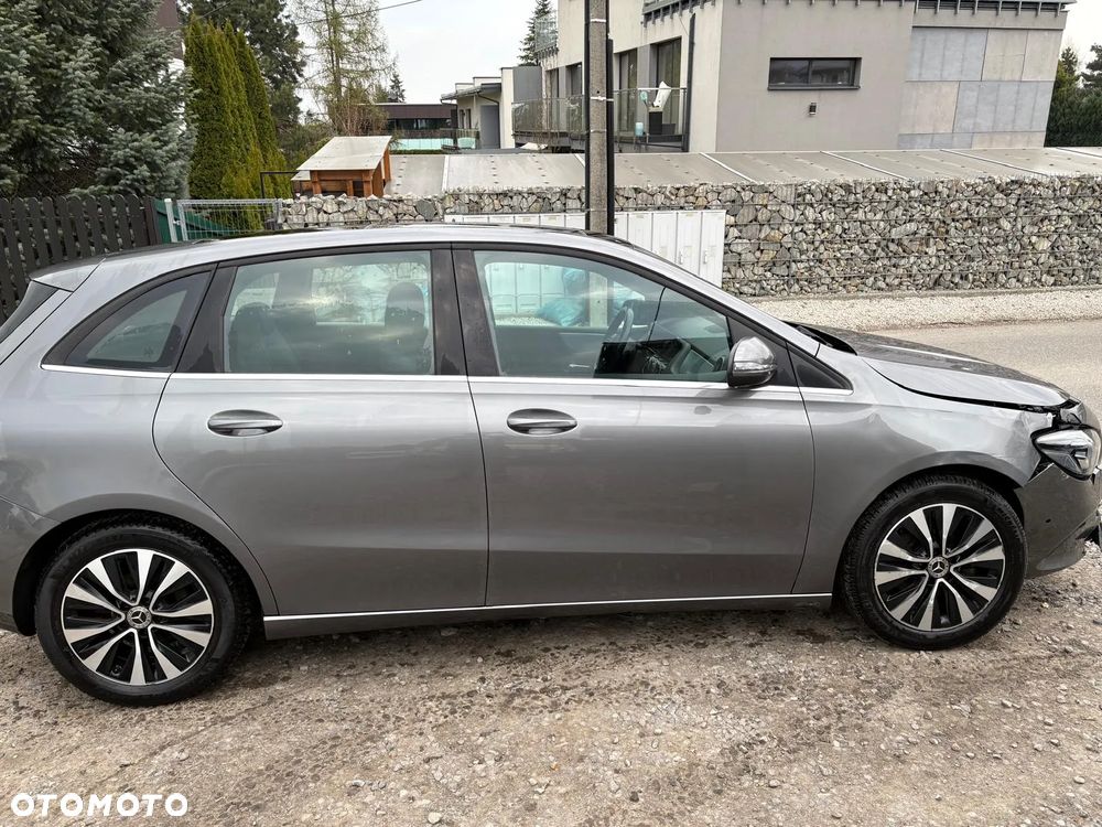 Mercedes-Benz Klasa B 180 7G-DCT Progressive - 5