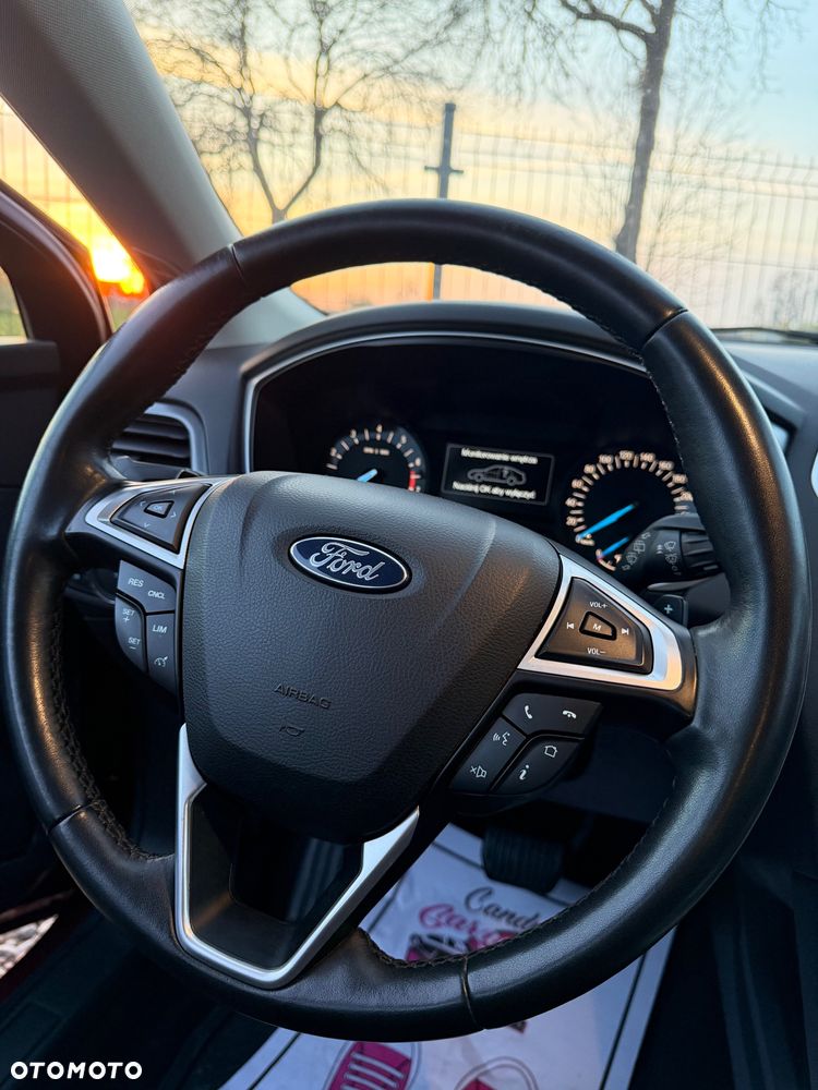 Ford Mondeo 1.5 EcoBoost Titanium - 24