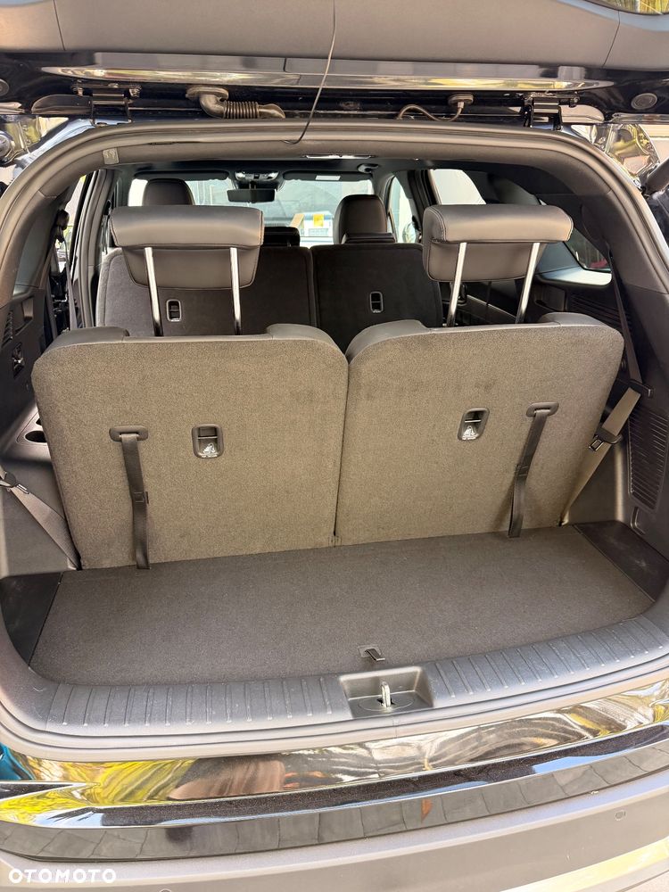 Kia Sorento - 36