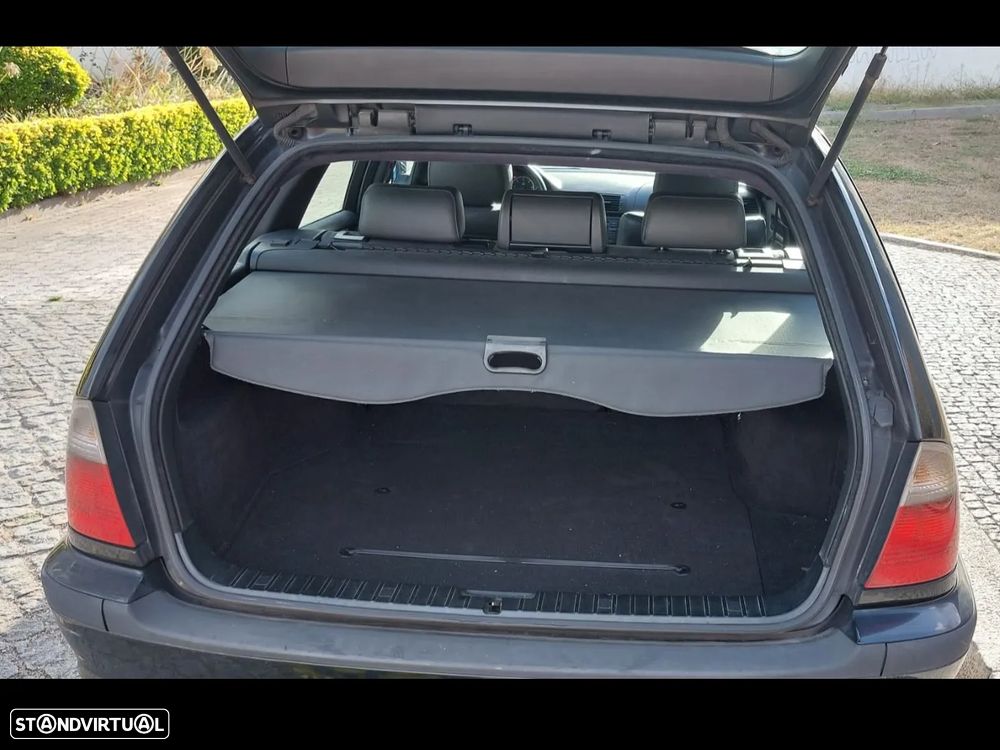 BMW 320 d Touring Navigator - 13