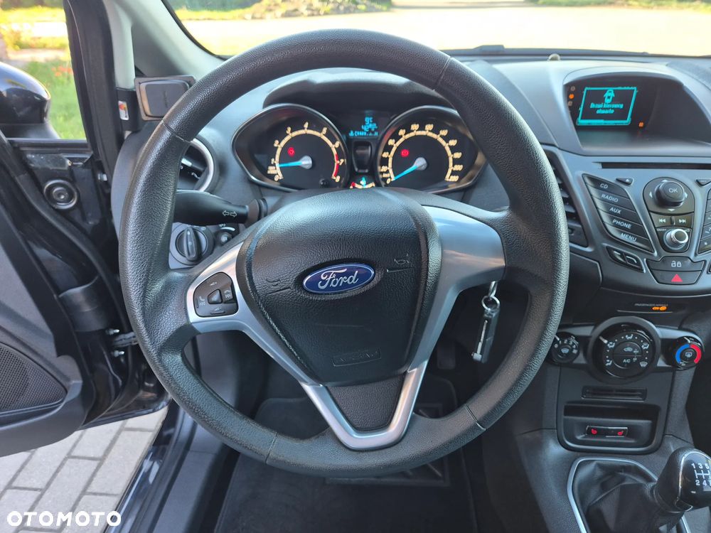 Ford Fiesta 1.25 Ambiente EU5 - 35