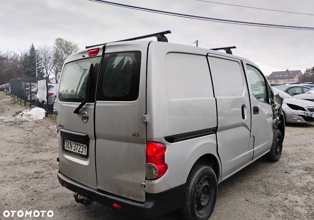 Nissan NV200 - 4