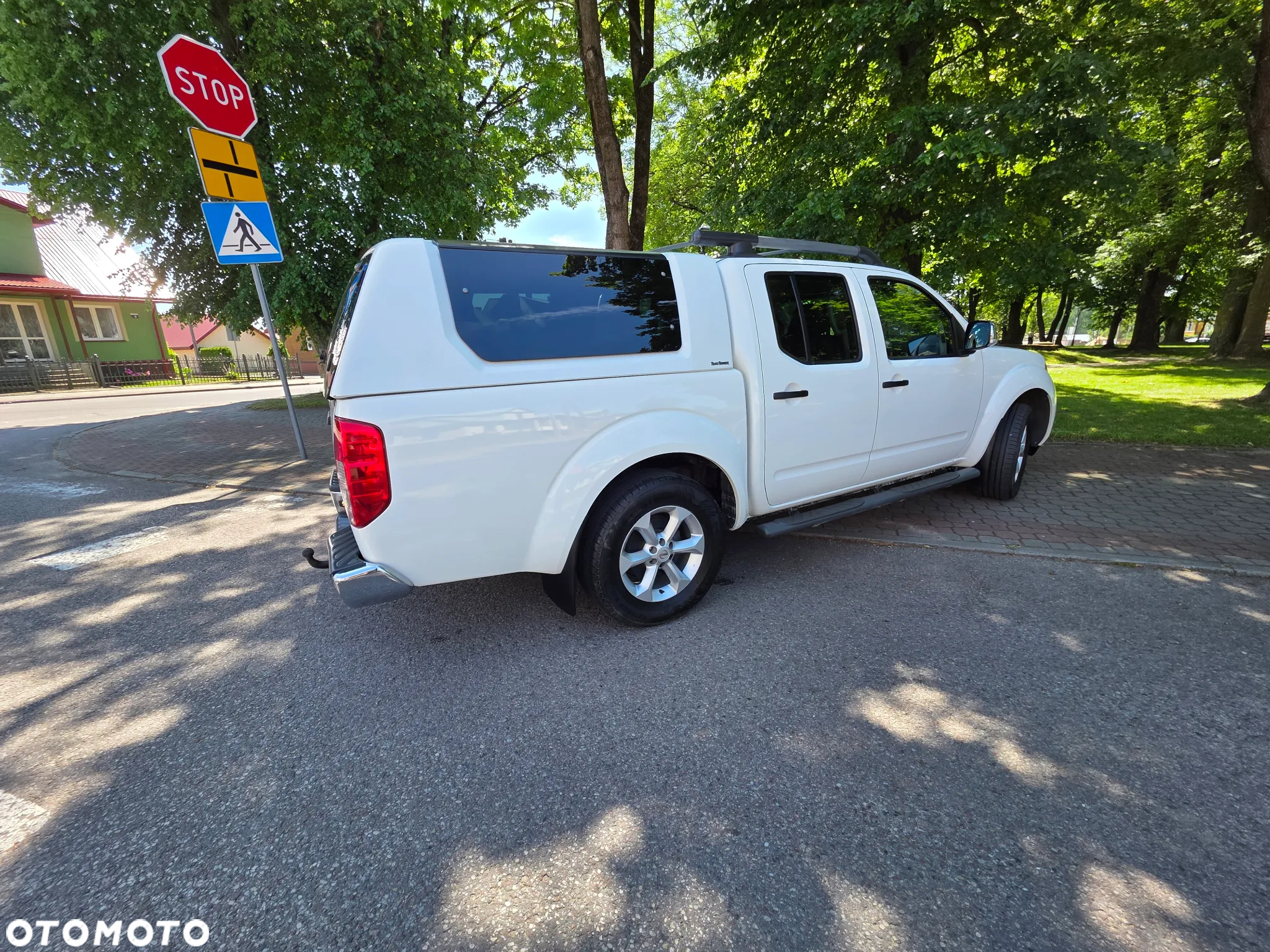 Nissan Navara 2.5 D LE Long EU5 - 5