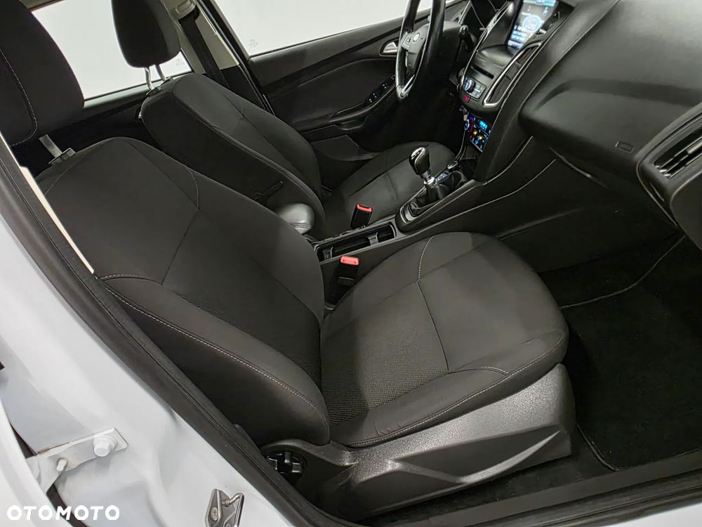 Ford Focus 1.5 TDCi Titanium - 15