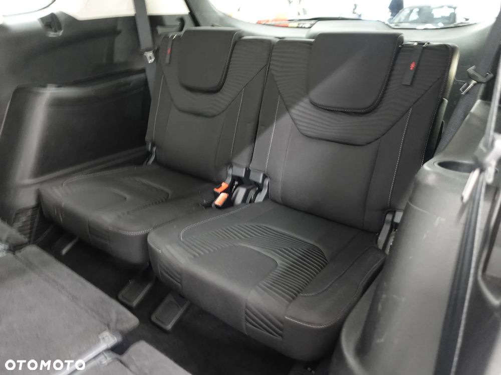 Ford S-Max - 22