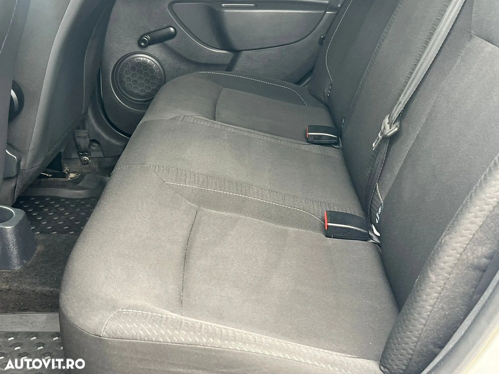 Dacia Logan 0.9 TCe Laureate - 14