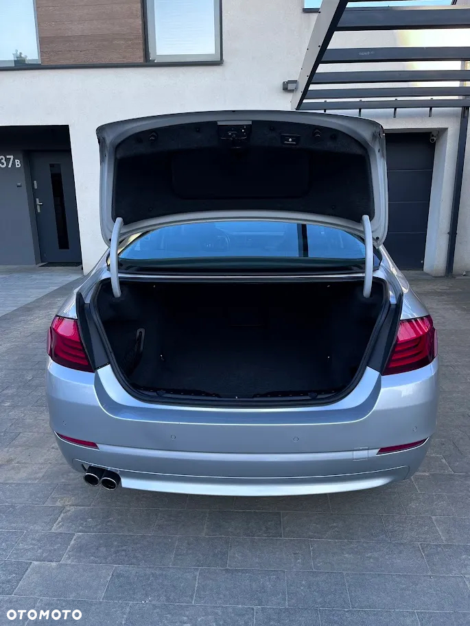 BMW Seria 5 520d - 11