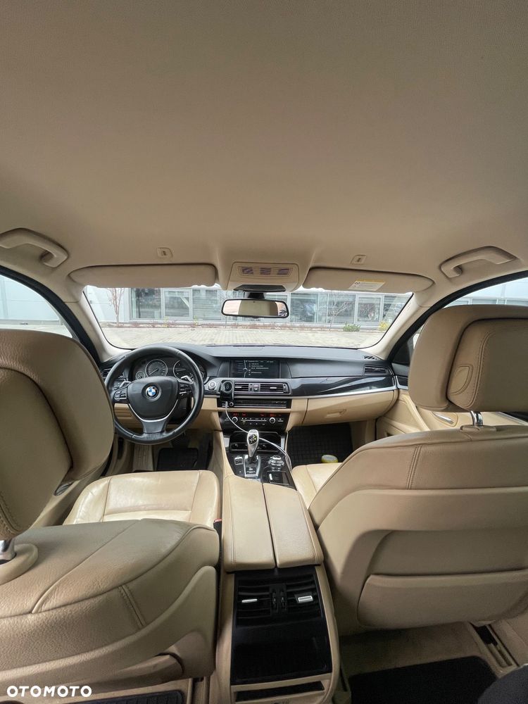 BMW Seria 5 530d Modern Line - 12