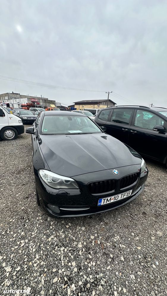 BMW Seria 5 520d - 7
