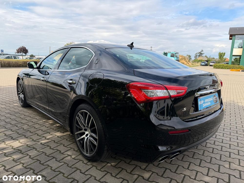 Maserati Ghibli GranSport - 26