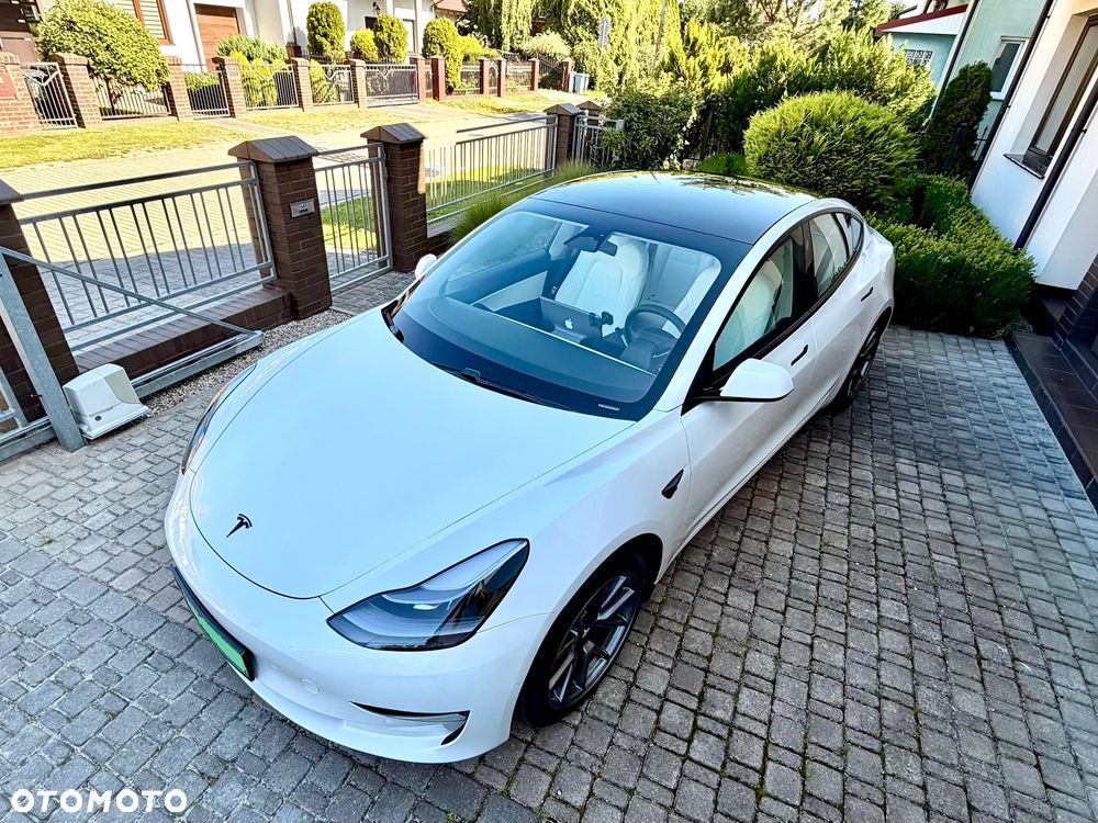 Tesla Model 3 Long Range AWD - 9