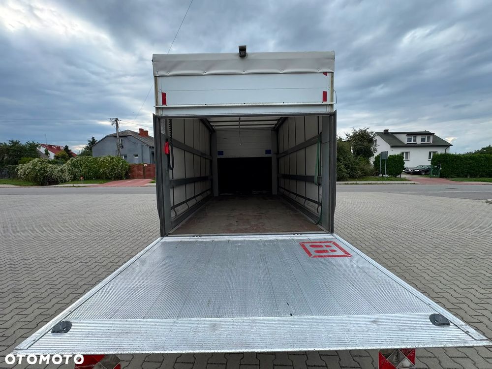 Iveco DAILY 35 LIFT Climatronic Elektryka Tempomat Kamera Winda Plandeka Kontener 3os. Serwis - 8