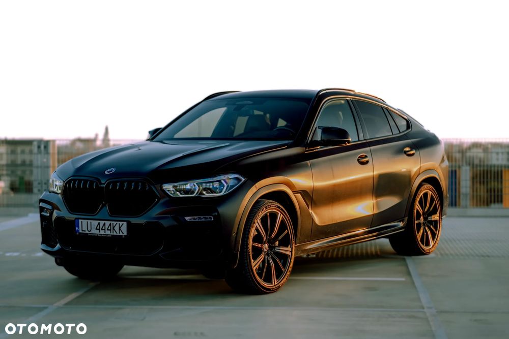BMW X6M - 6