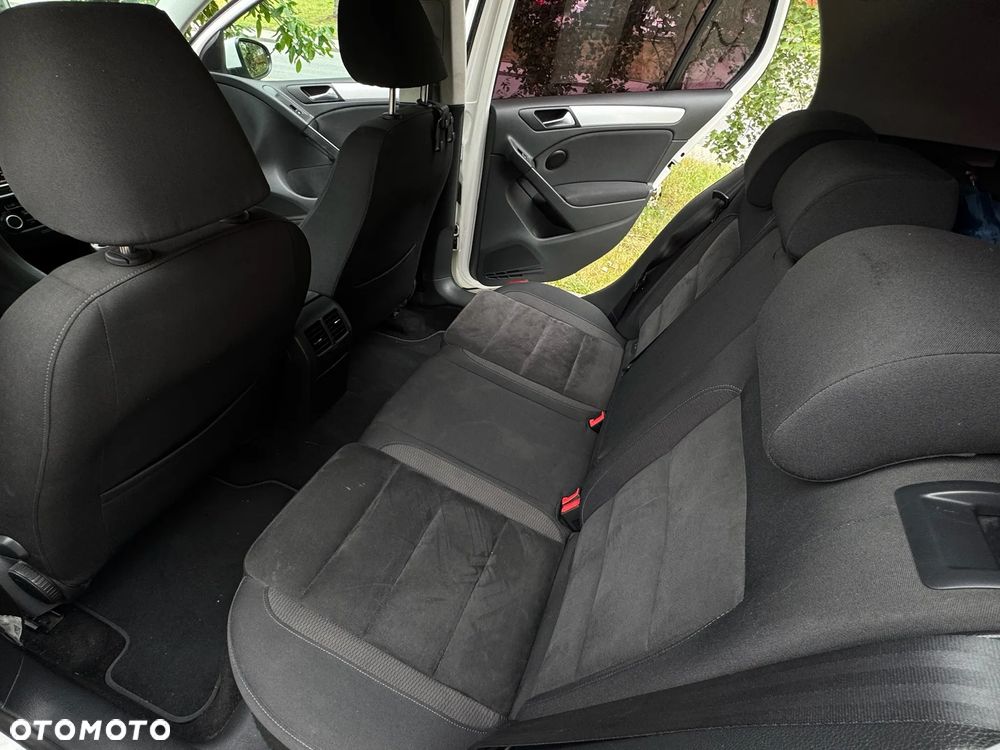 Volkswagen Golf 2.0 TDI Comfortline - 11