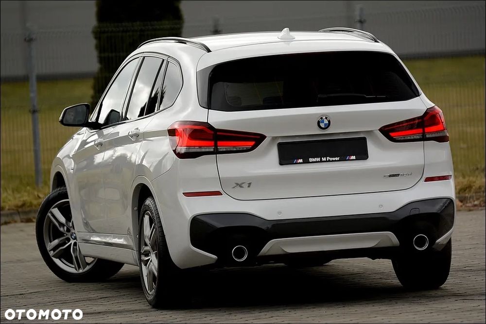 BMW X1 sDrive18d M Sport sport - 3