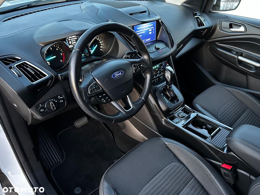 Ford Kuga 2.0 TDCi 4x4 Titanium - 18