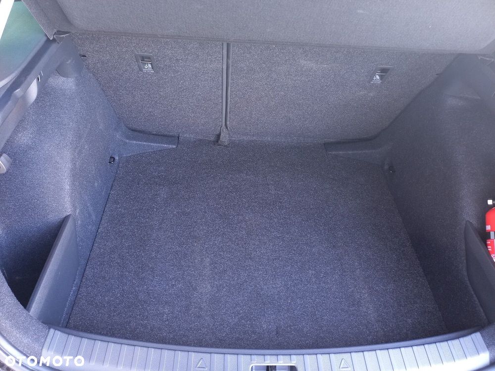 Skoda Scala 1.0 TSI Edition 130 DSG - 29