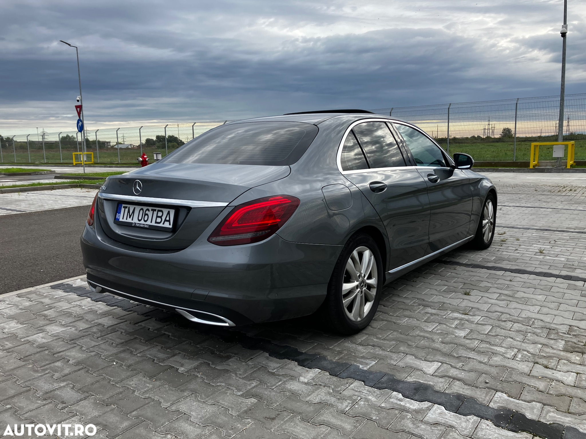 Mercedes-Benz C 220 d Aut - 3