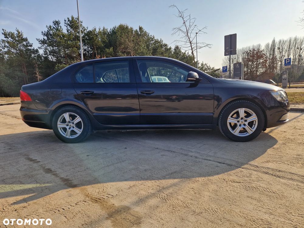 Skoda Superb 1.6 TDI Green tec Ambition - 6