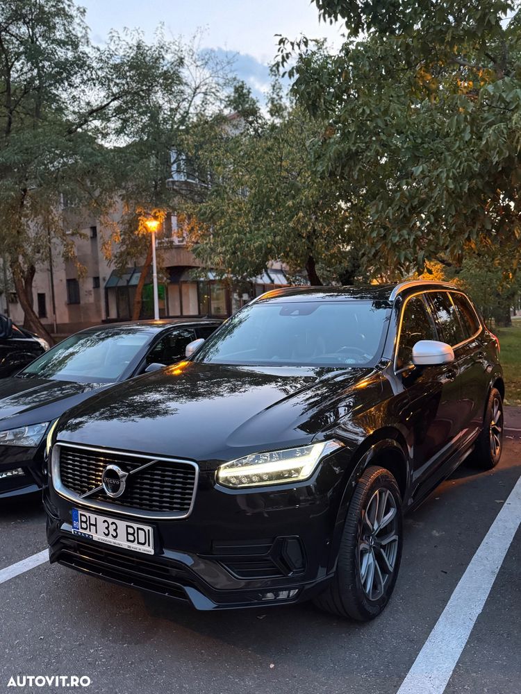 Volvo XC 90 D5 AWD Geartronic RDesign - 36