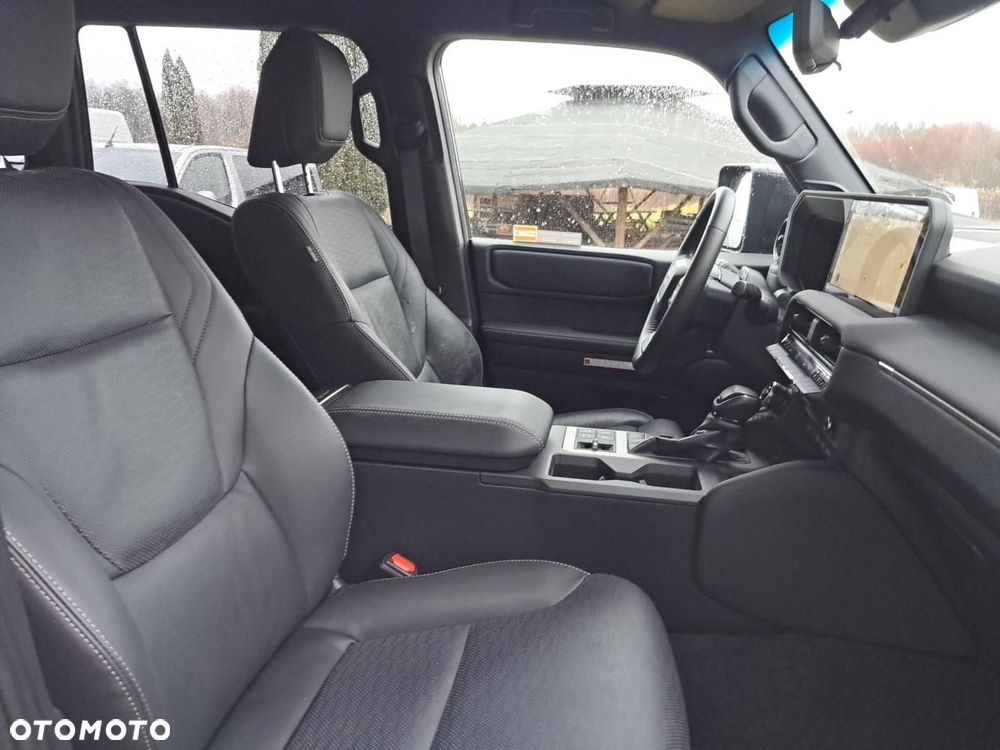 Toyota Land Cruiser LC 2.8 D-4D Executive - 12