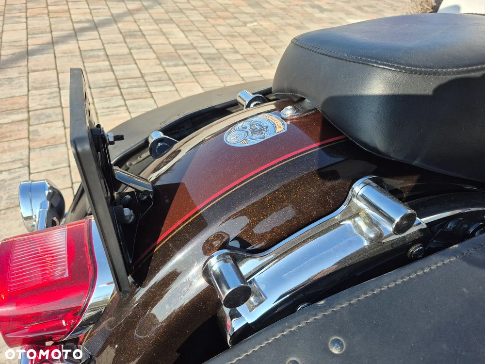 Harley-Davidson Touring Road King - 19