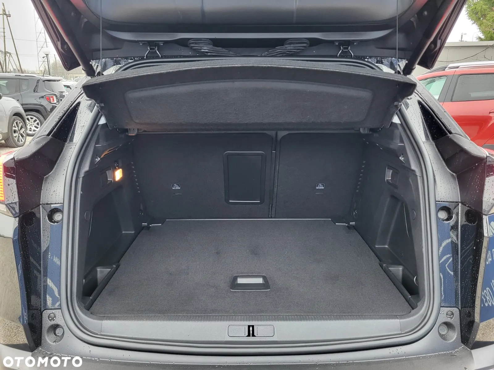 Peugeot 3008 PureTech 180 Stop & Start GPF EAT8 Crossway - 32