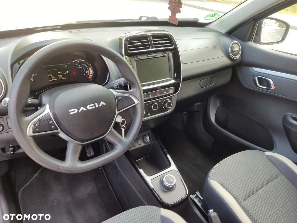 Dacia Spring - 17