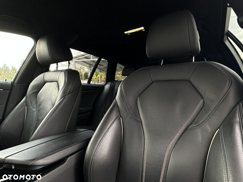 BMW Seria 5 520d xDrive M Sport sport - 19