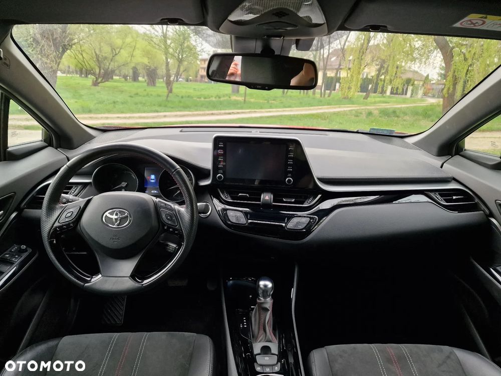 Toyota C-HR 2.0 Hybrid GR Sport - 11