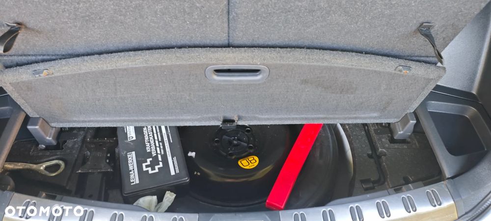 Nissan Qashqai+2 2.0 tekna - 26