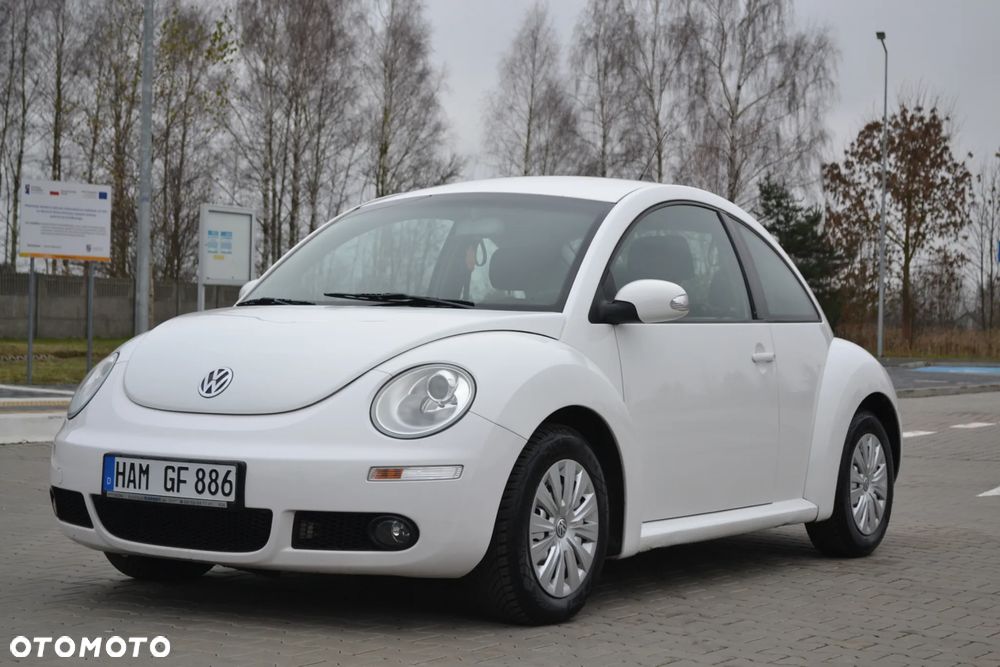 Volkswagen New Beetle - 13
