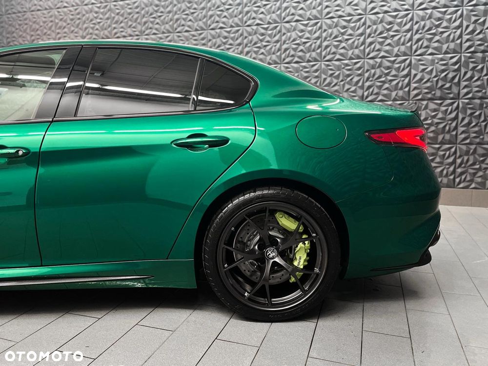 Alfa Romeo Giulia - 6