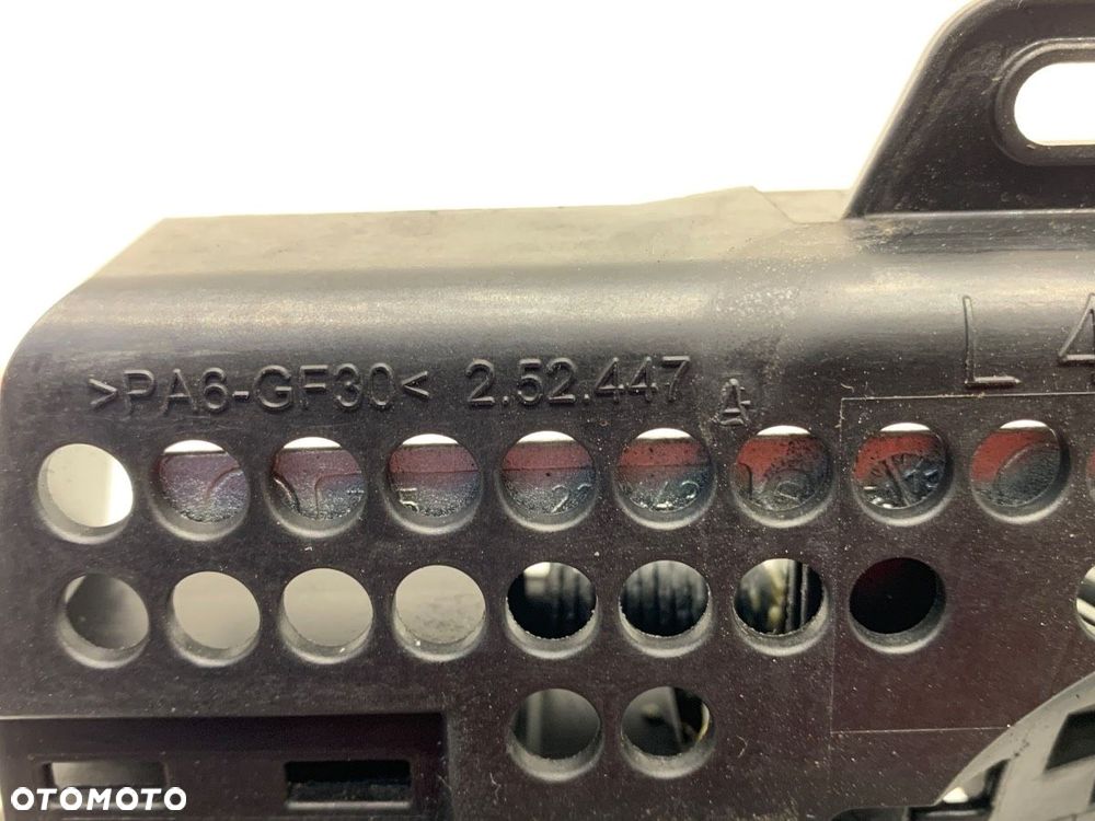 KLAMKA ZEWNĘTRZNA LEWY PRZÓD  RENAULT CAPTUR I (J5_, H5_) 2013 - 2022 0.9 TCe 90 66 kW [90 KM] - 4