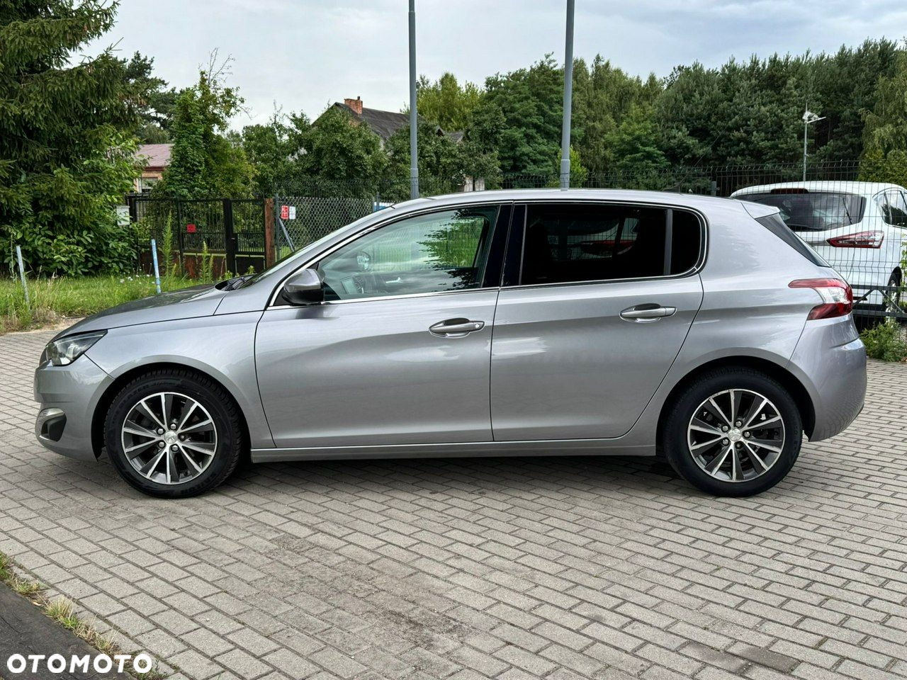 Peugeot 308 BlueHDi FAP 120 EAT6 Stop & Start Active - 12